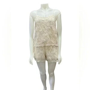 Rebellion Romper EUC Lace  Floral Crème Spaghetti Strap Size Medium